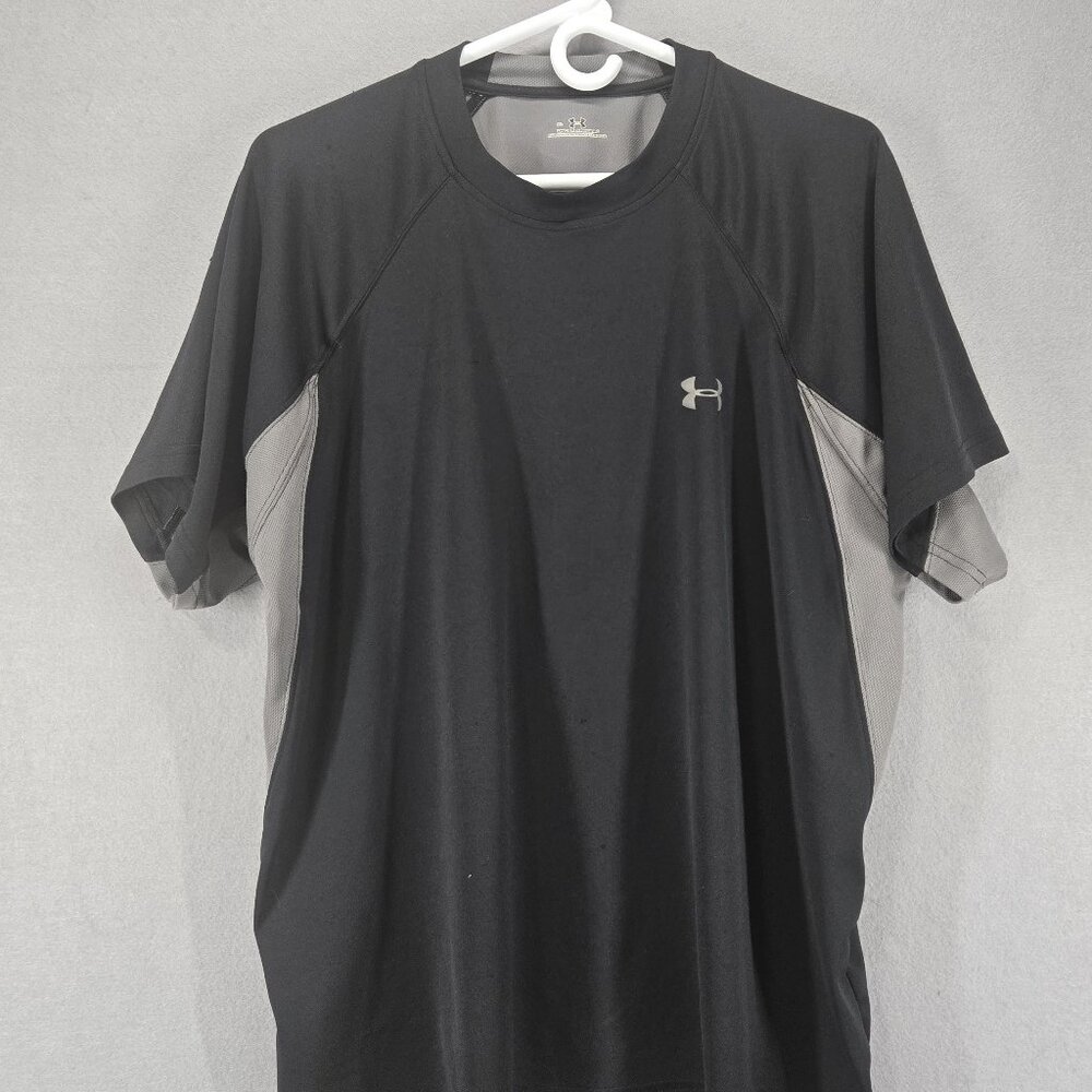 Under Armour Men's Short Sleeve T-Shirt, Black/Gray, Large